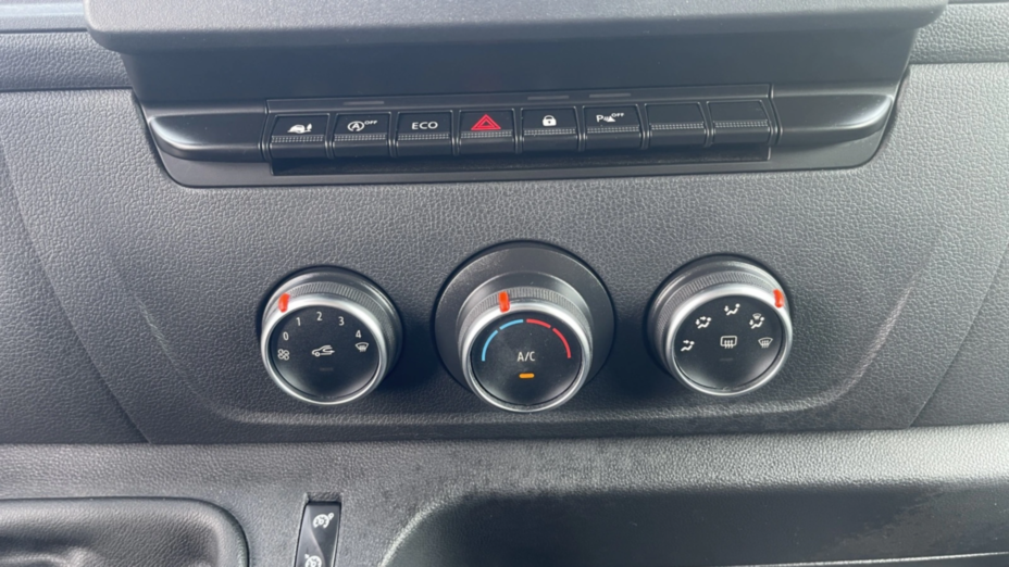 RENAULT Master Master dCi L2H2 Pack Clim