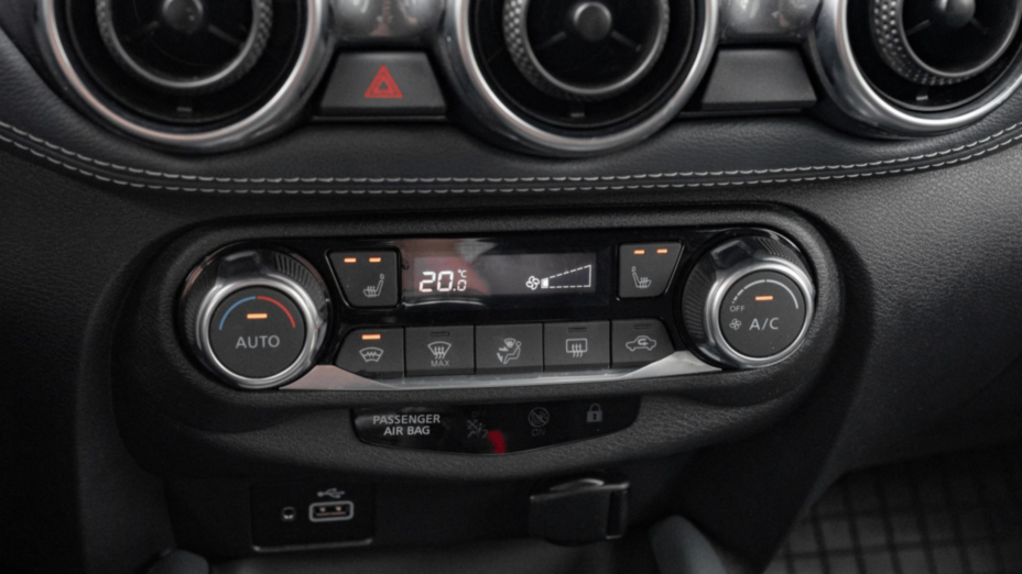 NISSAN Juke Juke 1.0 DIG-T N-Connecta