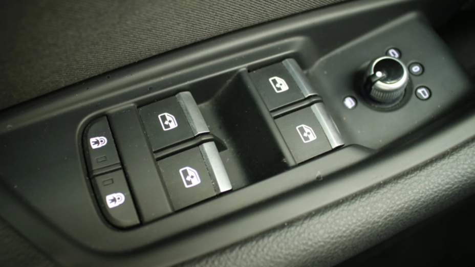 AUDI A4 A4 35 TFSI mHEV S Line S tronic