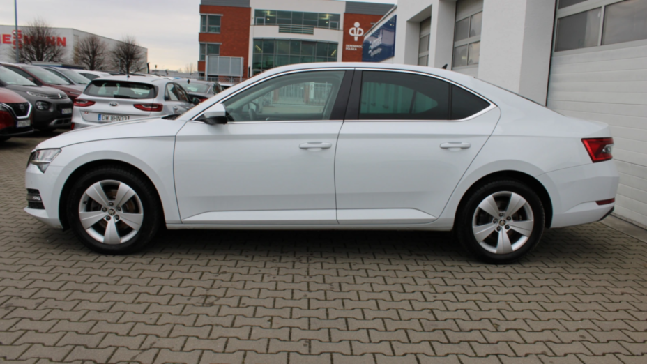 SKODA Superb Superb 2.0 TDI SCR Style DSG