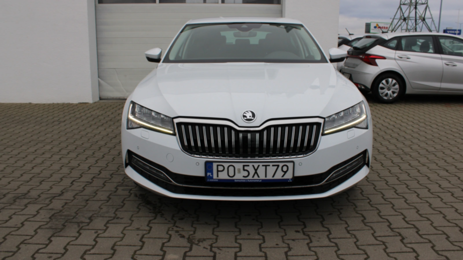 SKODA Superb Superb 2.0 TDI SCR Style DSG
