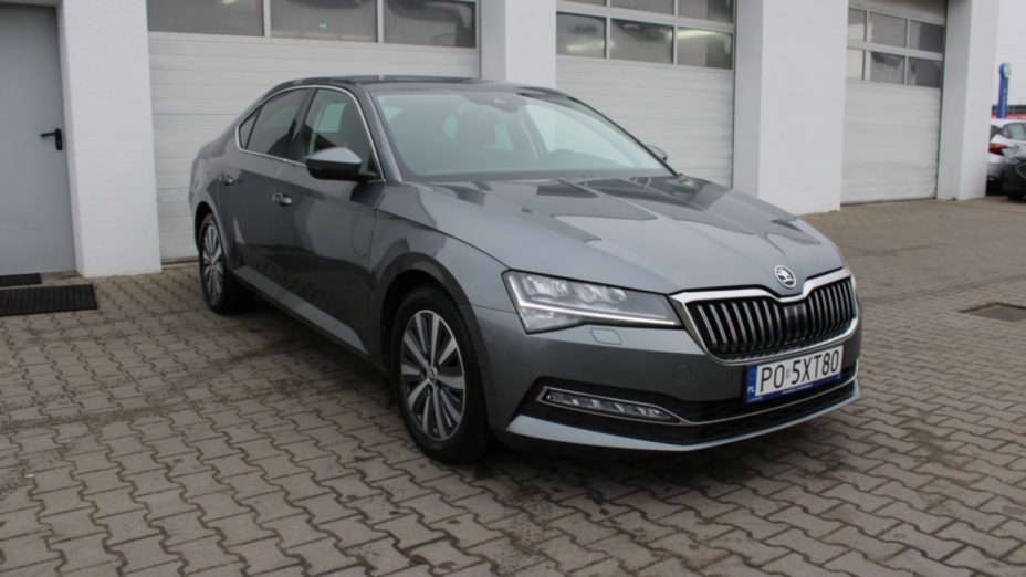 SKODA Superb Superb 2.0 TDI SCR Style DSG
