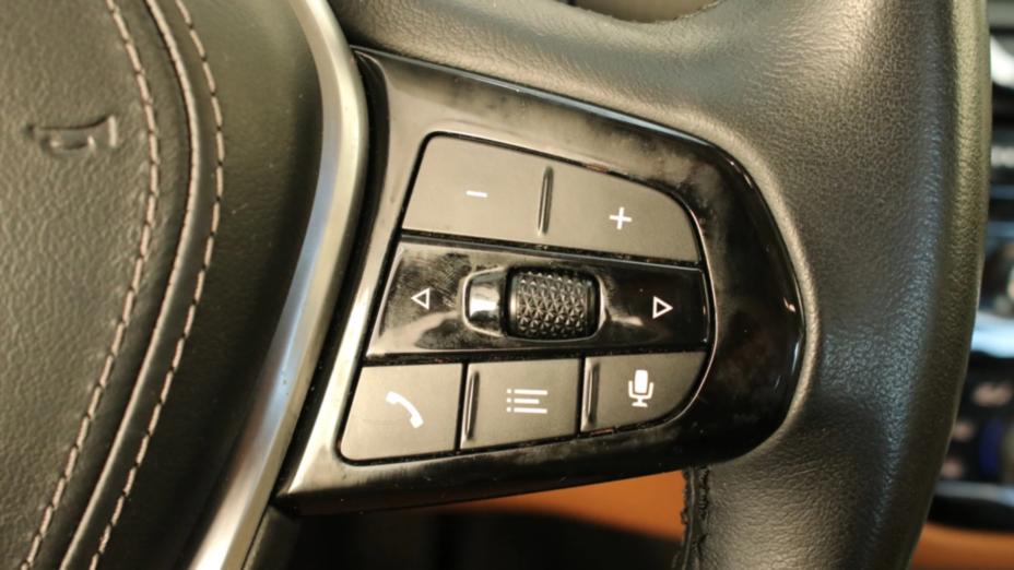 BMW Seria 5 520i mHEV aut