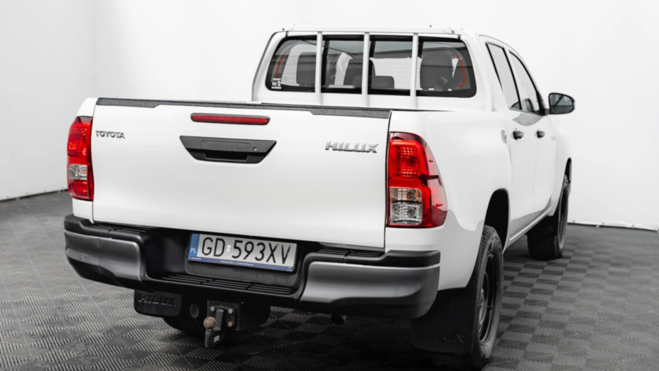 TOYOTA HiLux Hilux 2.4 D-4D Double Cab DLX 4x4