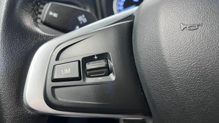 BMW Seria 2 218d aut
