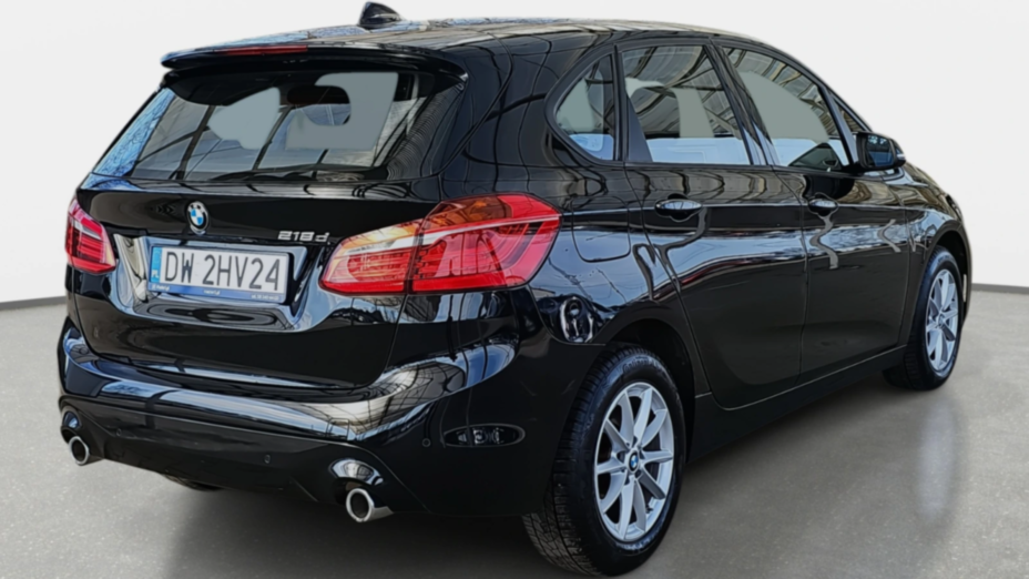 BMW Seria 2 218d aut