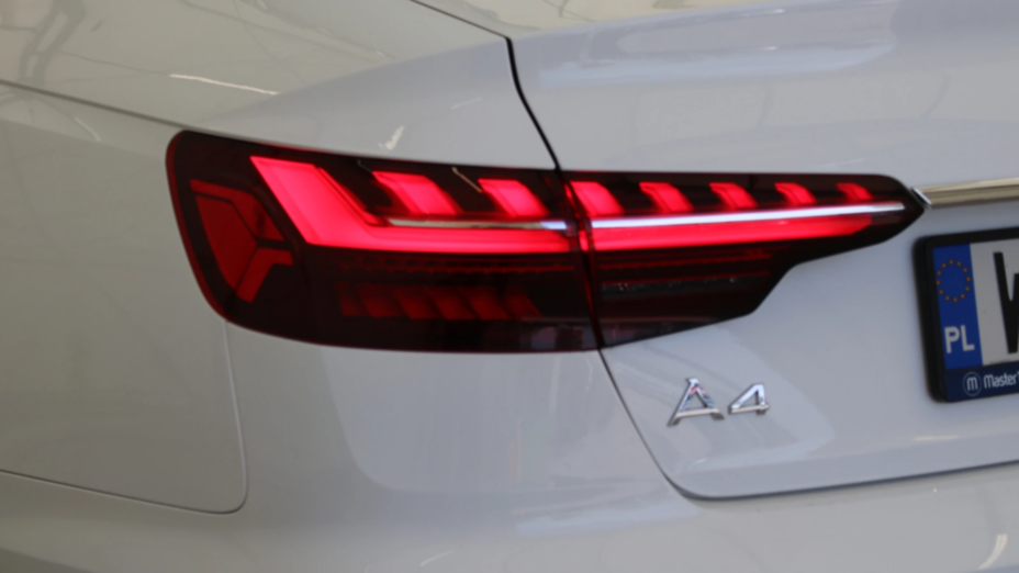 AUDI A4 A4 35 TFSI mHEV S Line S tronic
