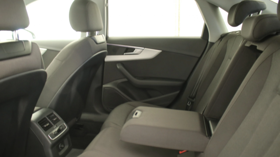 AUDI A4 A4 35 TFSI mHEV S Line S tronic