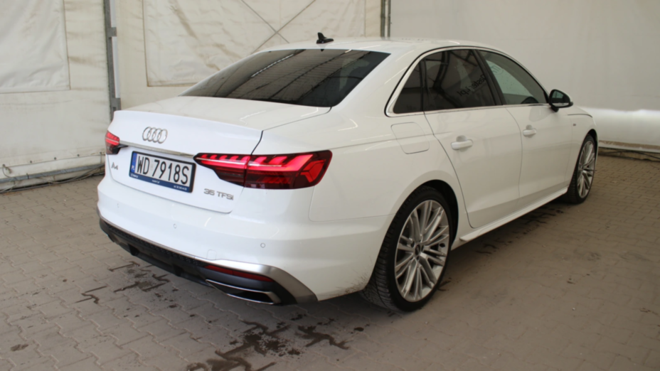 AUDI A4 A4 35 TFSI mHEV S Line S tronic