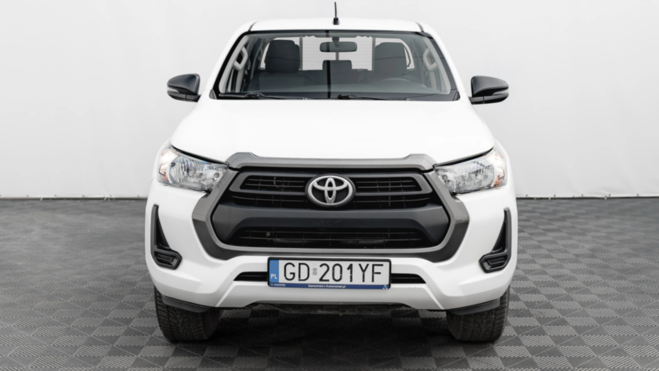 TOYOTA HiLux Hilux 2.4 D-4D Double Cab DLX 4x4