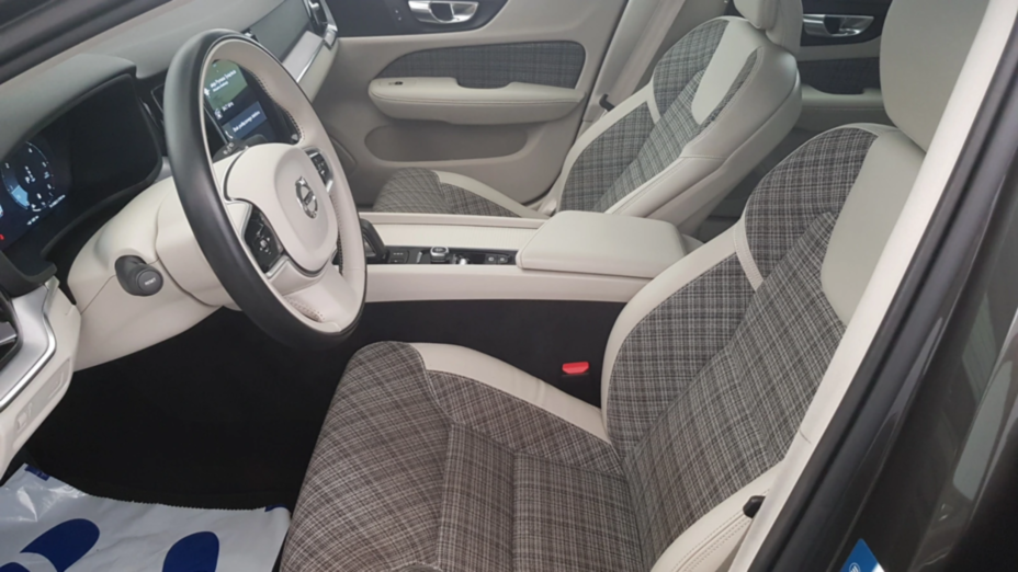 VOLVO V60 V60 B4 D Momentum Pro aut
