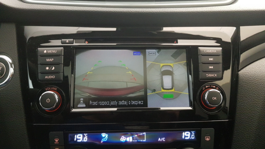 NISSAN Qashqai Qashqai 1.3 DIG-T N-Connecta DCT
