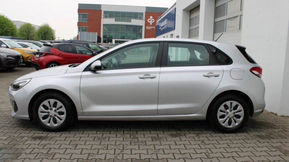 HYUNDAI i30 i30 1.4 Classic +