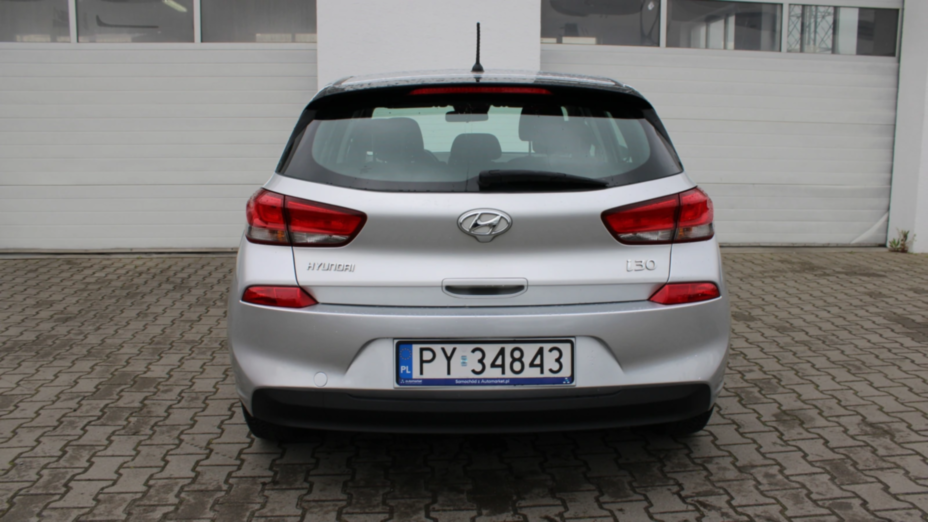 HYUNDAI i30 i30 1.4 Classic +