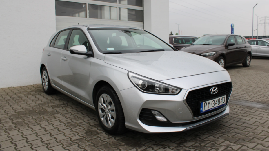 HYUNDAI i30 i30 1.4 Classic +