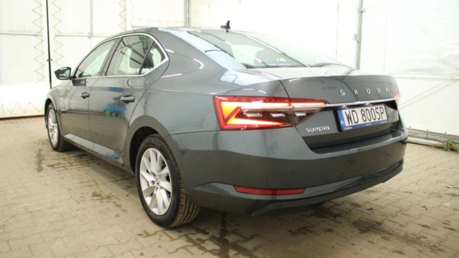 SKODA Superb Superb 2.0 TDI SCR Ambition DSG
