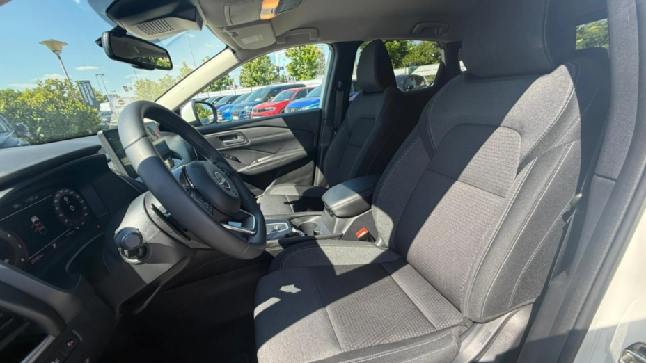 NISSAN Qashqai Qashqai 1.3 DIG-T mHEV N-Connecta Xtronic