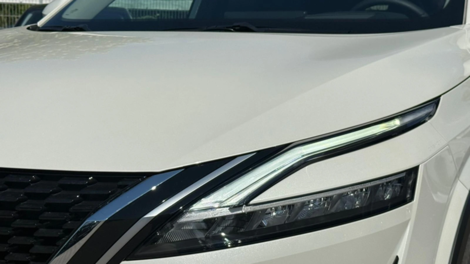 NISSAN Qashqai Qashqai 1.3 DIG-T mHEV N-Connecta Xtronic