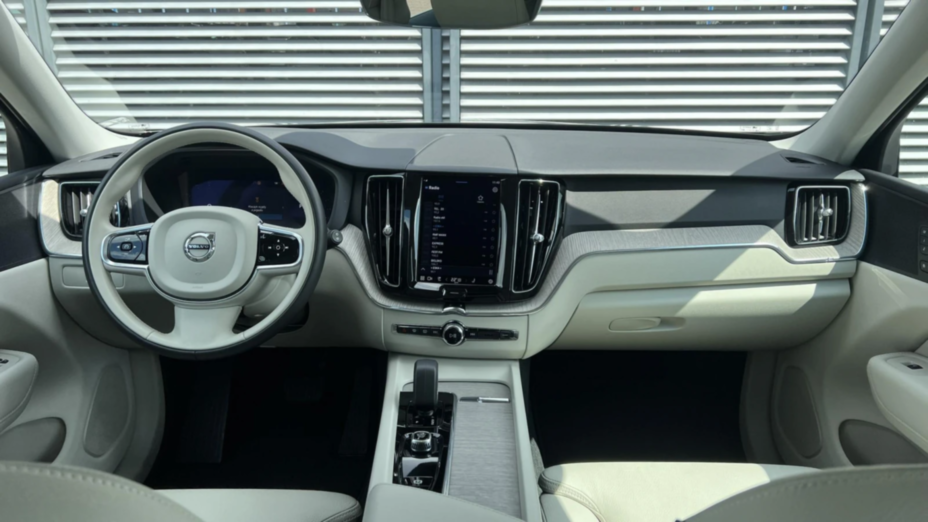 VOLVO XC60 XC60 B4 B Plus Bright aut