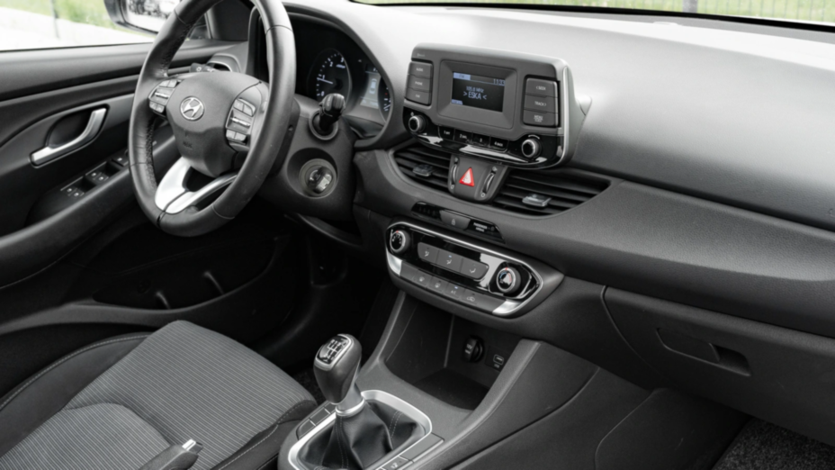 HYUNDAI i30 i30 1.6 D Classic +