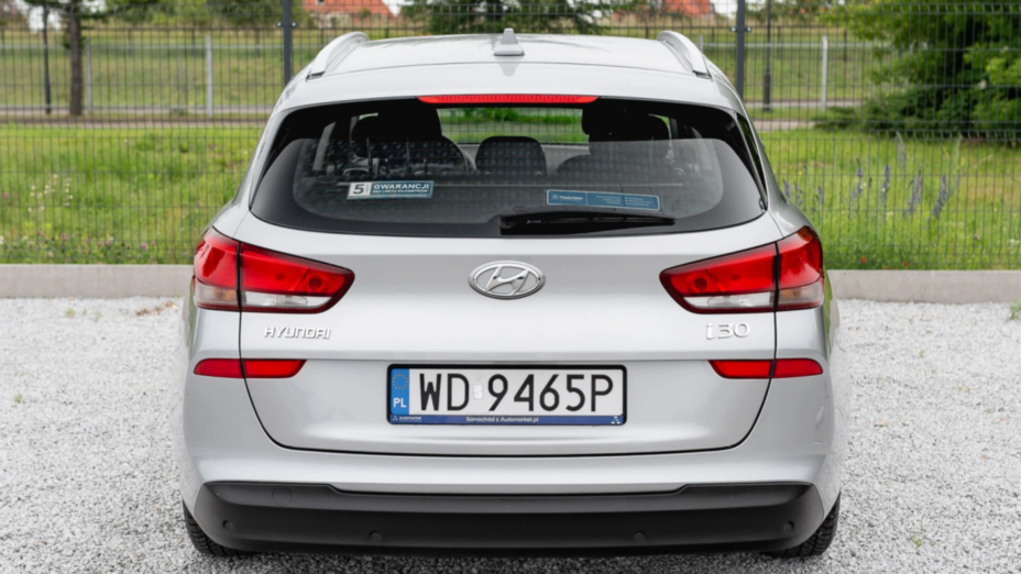 HYUNDAI i30 i30 1.6 D Classic +