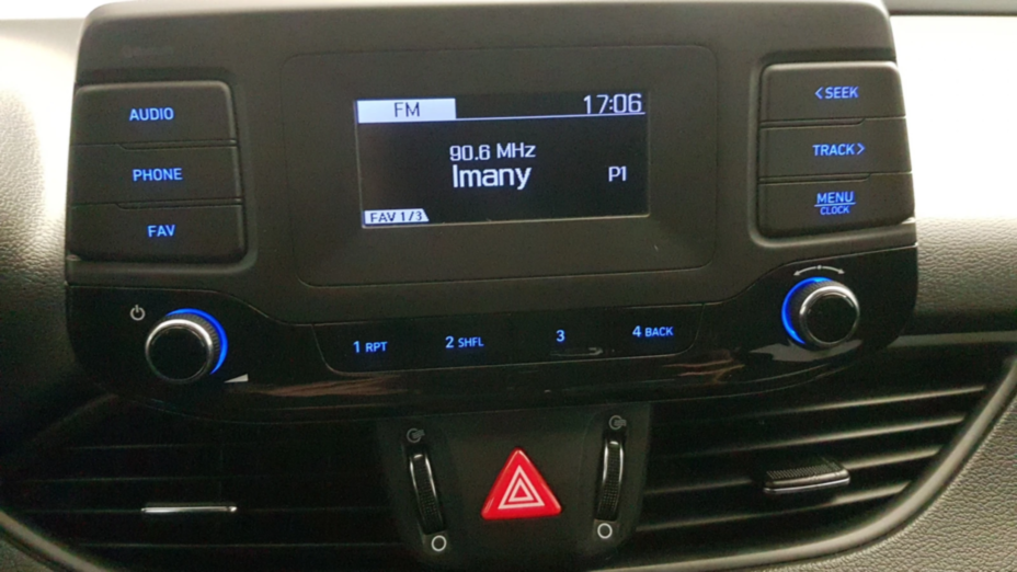HYUNDAI i30 i30 1.6 D Classic +