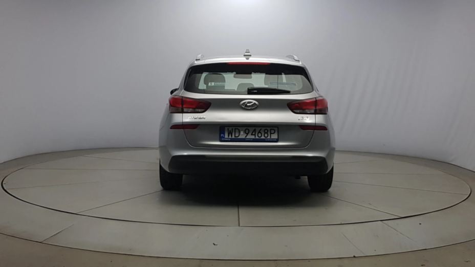 HYUNDAI i30 i30 1.6 D Classic +