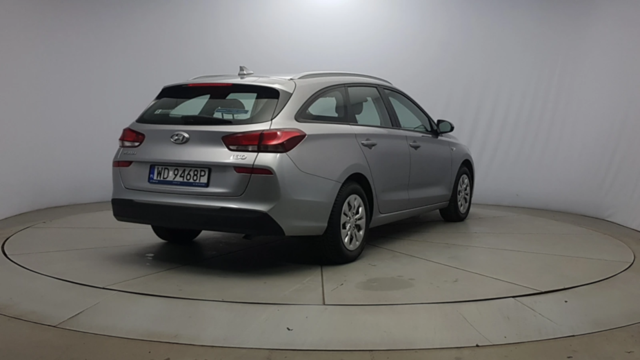 HYUNDAI i30 i30 1.6 D Classic +