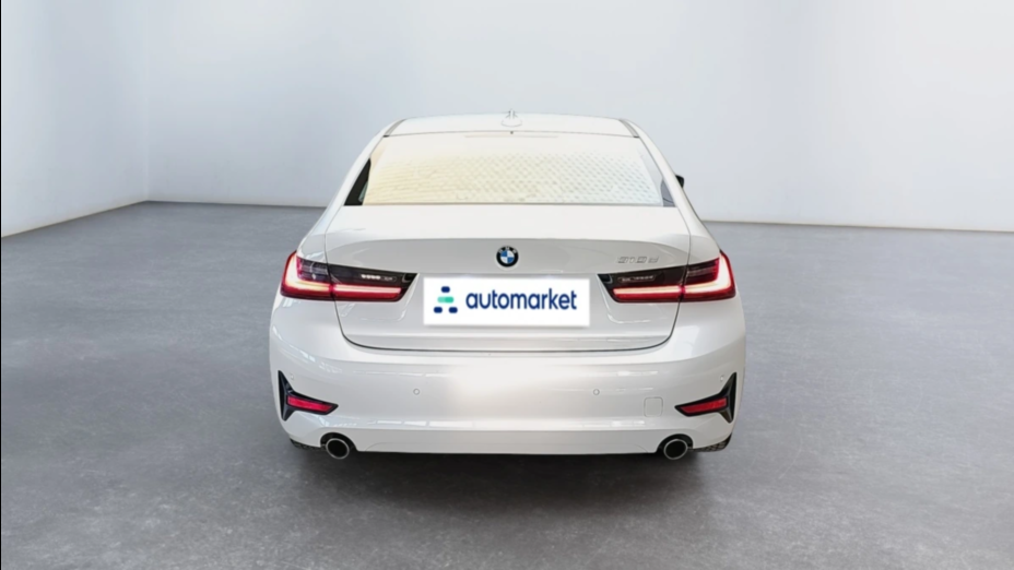 BMW Seria 3 318d Advantage