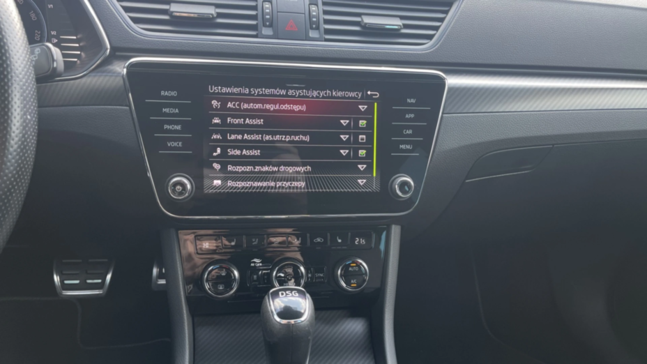 SKODA Superb Superb 2.0 TDI SCR Sportline DSG