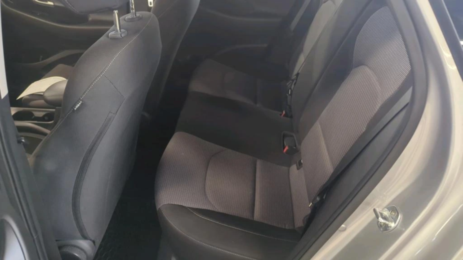 HYUNDAI i30 i30 1.5 DPI Classic +