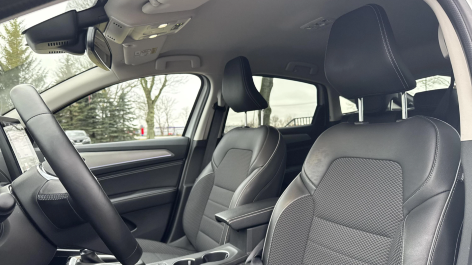 RENAULT Arkana Arkana 1.6 E-TECH Intens MMT