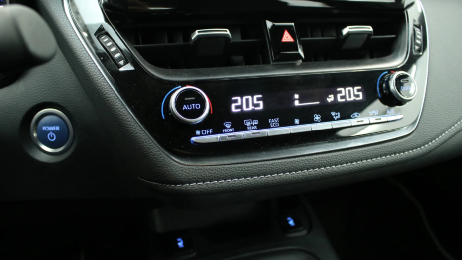 TOYOTA Corolla Corolla 2.0 Hybrid Comfort