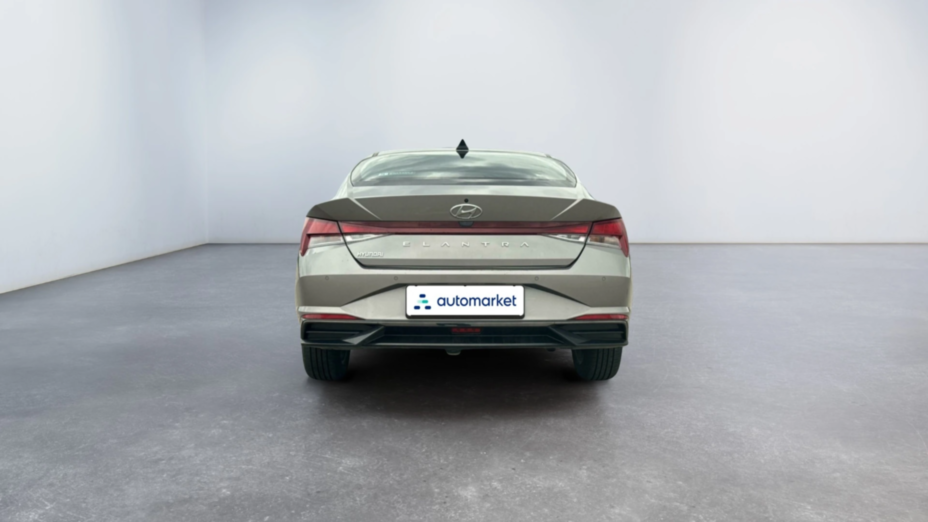 HYUNDAI Elantra Elantra 1.6 Smart CVT