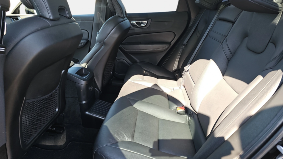 VOLVO XC60 XC60 T6 Plug-In Hybrid AWD Inscription Expression aut