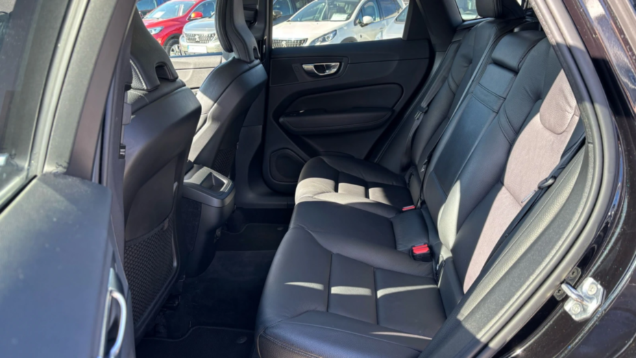 VOLVO XC60 XC60 B5 B AWD Inscription aut