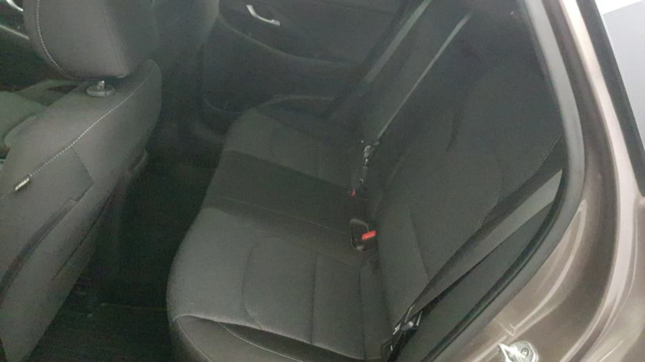 HYUNDAI i30 i30 1.5 DPI Comfort