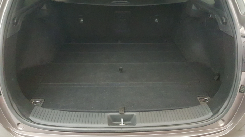 HYUNDAI i30 i30 1.5 DPI Comfort