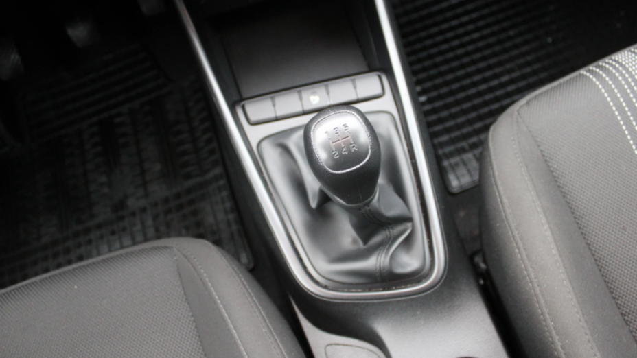 HYUNDAI i20 i20 1.2 Pure