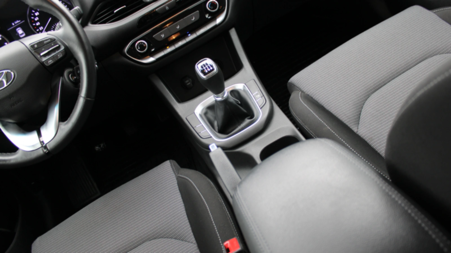 HYUNDAI i30 i30 1.0 T-GDI Classic +