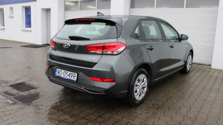 HYUNDAI i30 i30 1.0 T-GDI Classic +