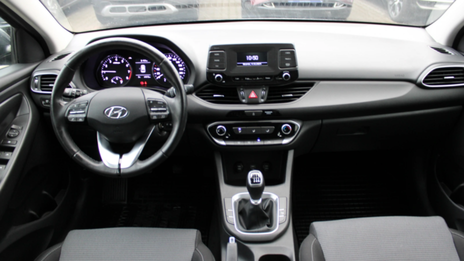 HYUNDAI i30 i30 1.0 T-GDI Classic +