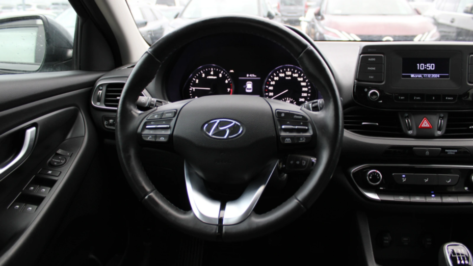 HYUNDAI i30 i30 1.0 T-GDI Classic +