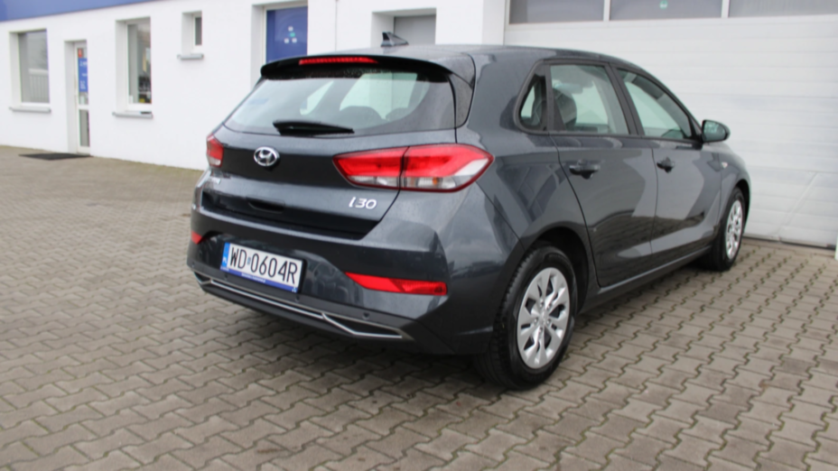 HYUNDAI i30 i30 1.0 T-GDI Classic +