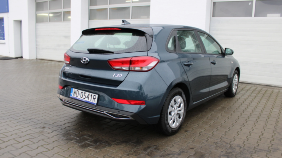 HYUNDAI i30 i30 1.0 T-GDI Classic +