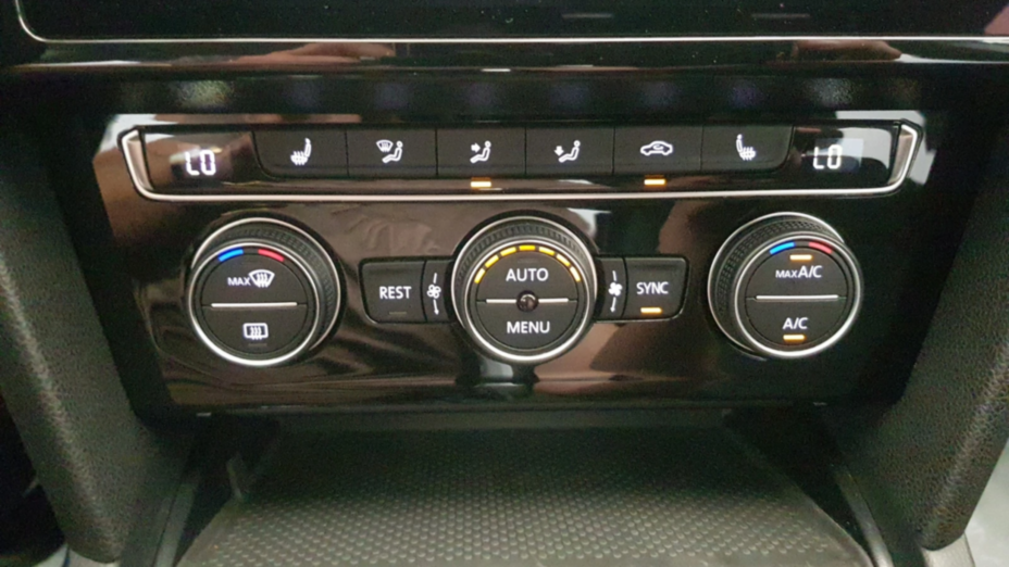 VOLKSWAGEN Arteon Arteon 2.0 TDI SCR Elegance DSG