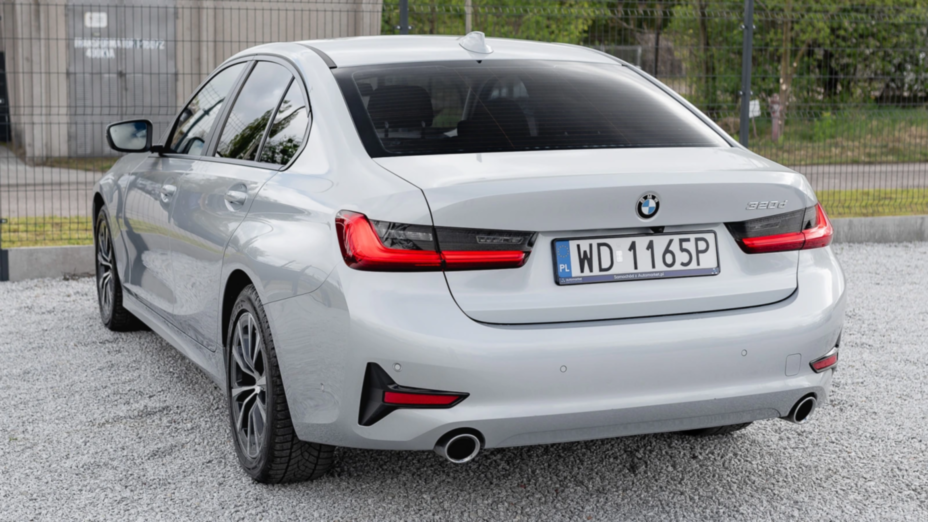 BMW Seria 3 320d mHEV Advantage aut