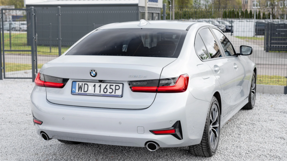 BMW Seria 3 320d mHEV Advantage aut