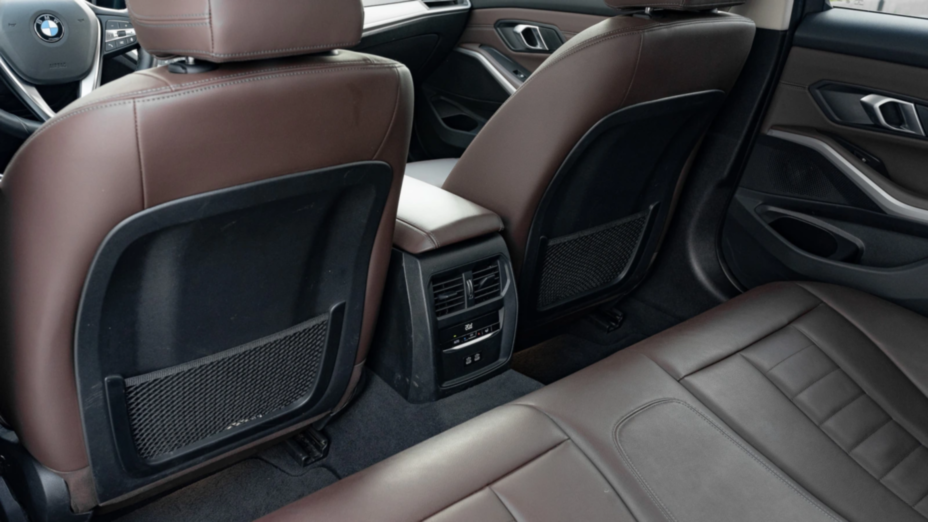 BMW Seria 3 320d mHEV Advantage aut