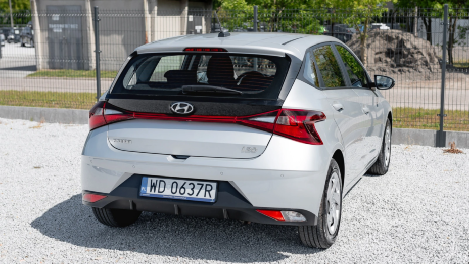 HYUNDAI i20 i20 1.2 Pure